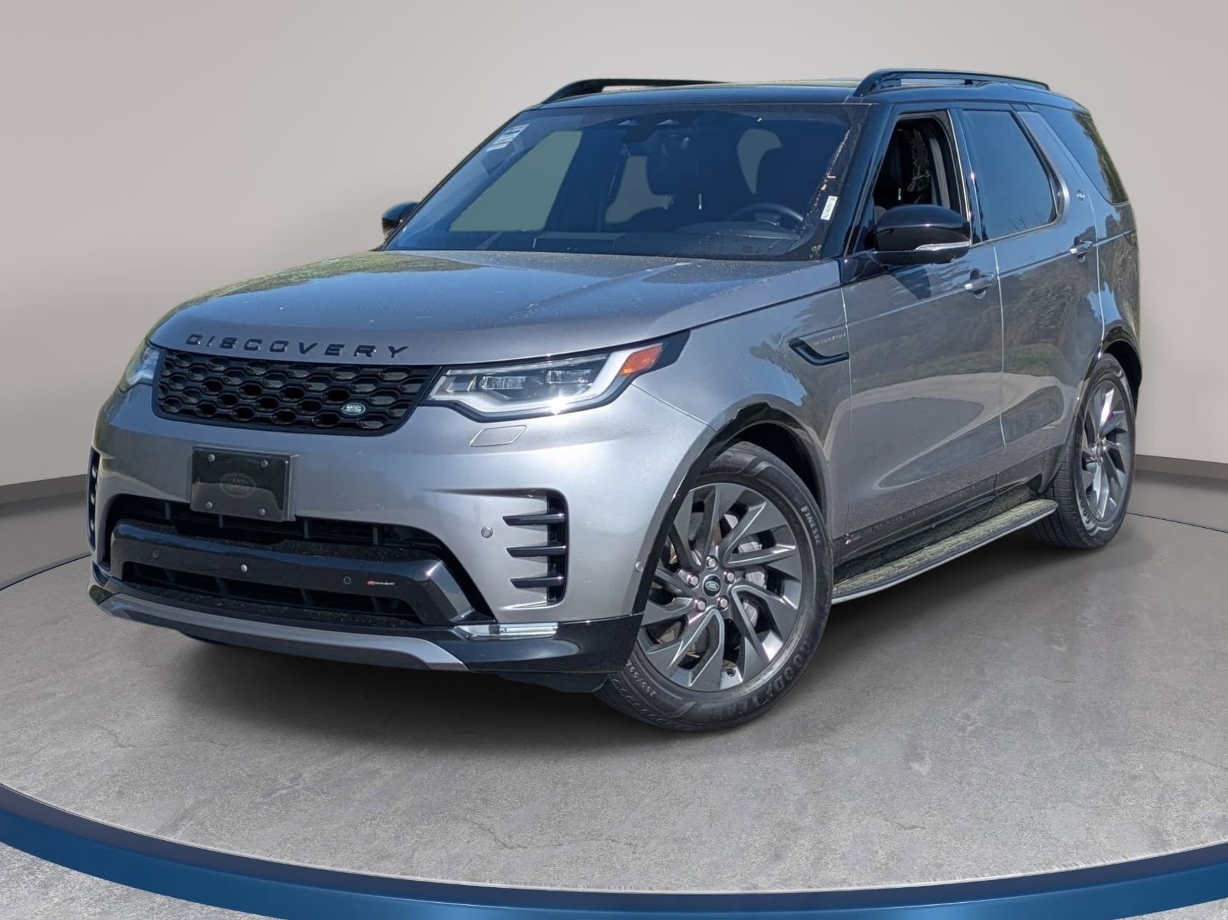 Used 2022 Land Rover Discovery S R-Dynamic AWD/4WD image 1