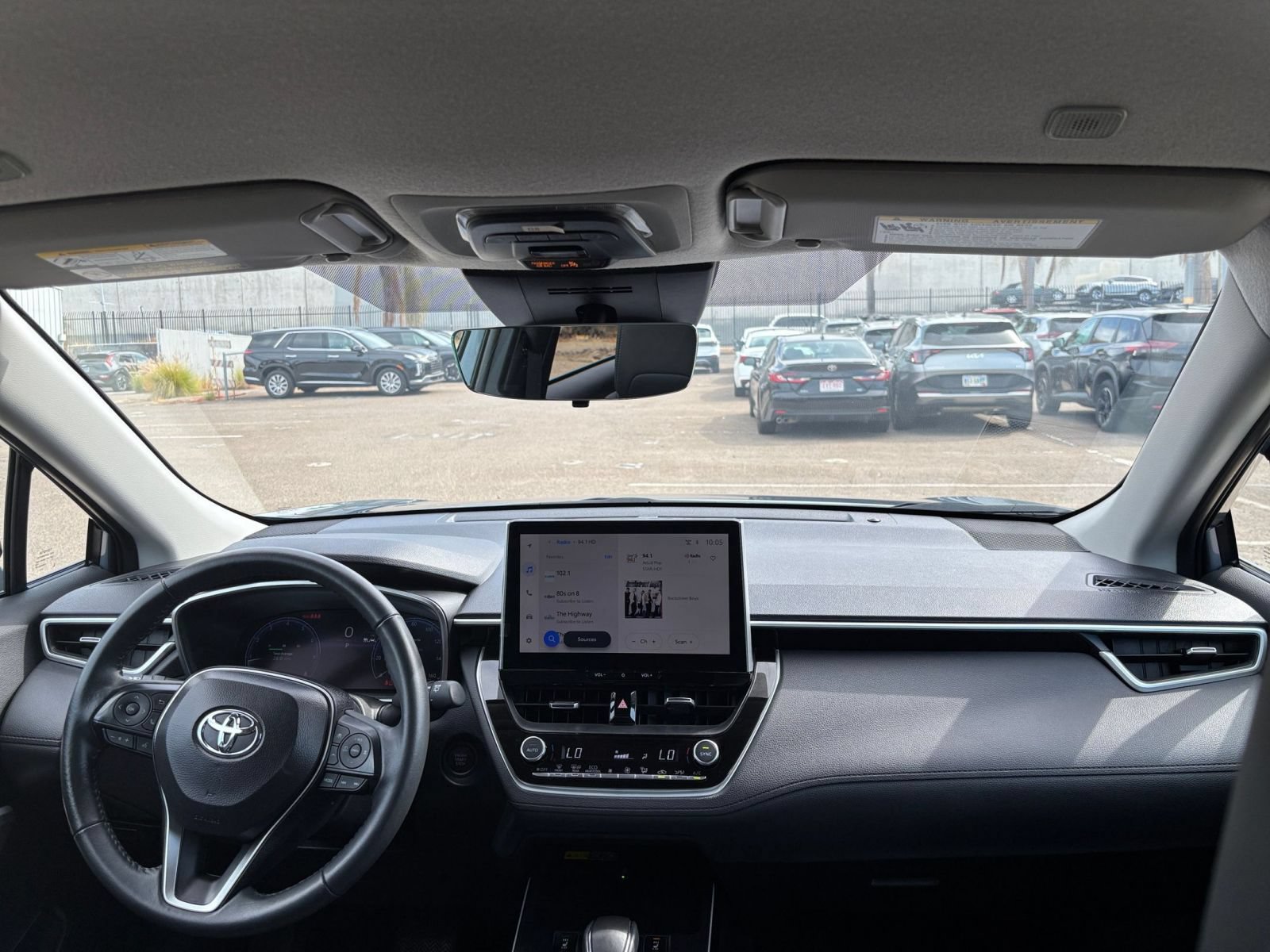 Used 2026 Toyota Corolla Cross XLE FWD image 32