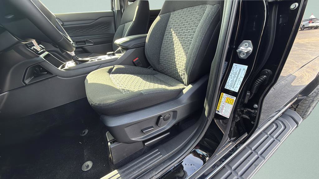 New 2025 Ford Ranger XLT w/ Equipment Group 301A High image 14