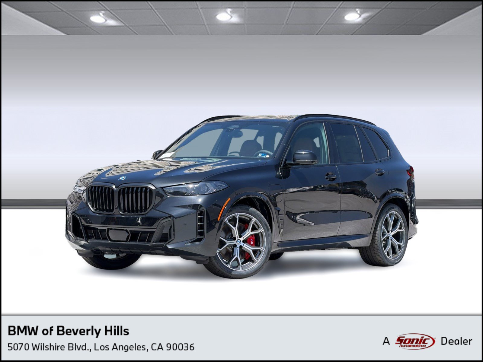 New 2026 BMW X5 xDrive50e w/ M Sport Package AWD/4WD image 1