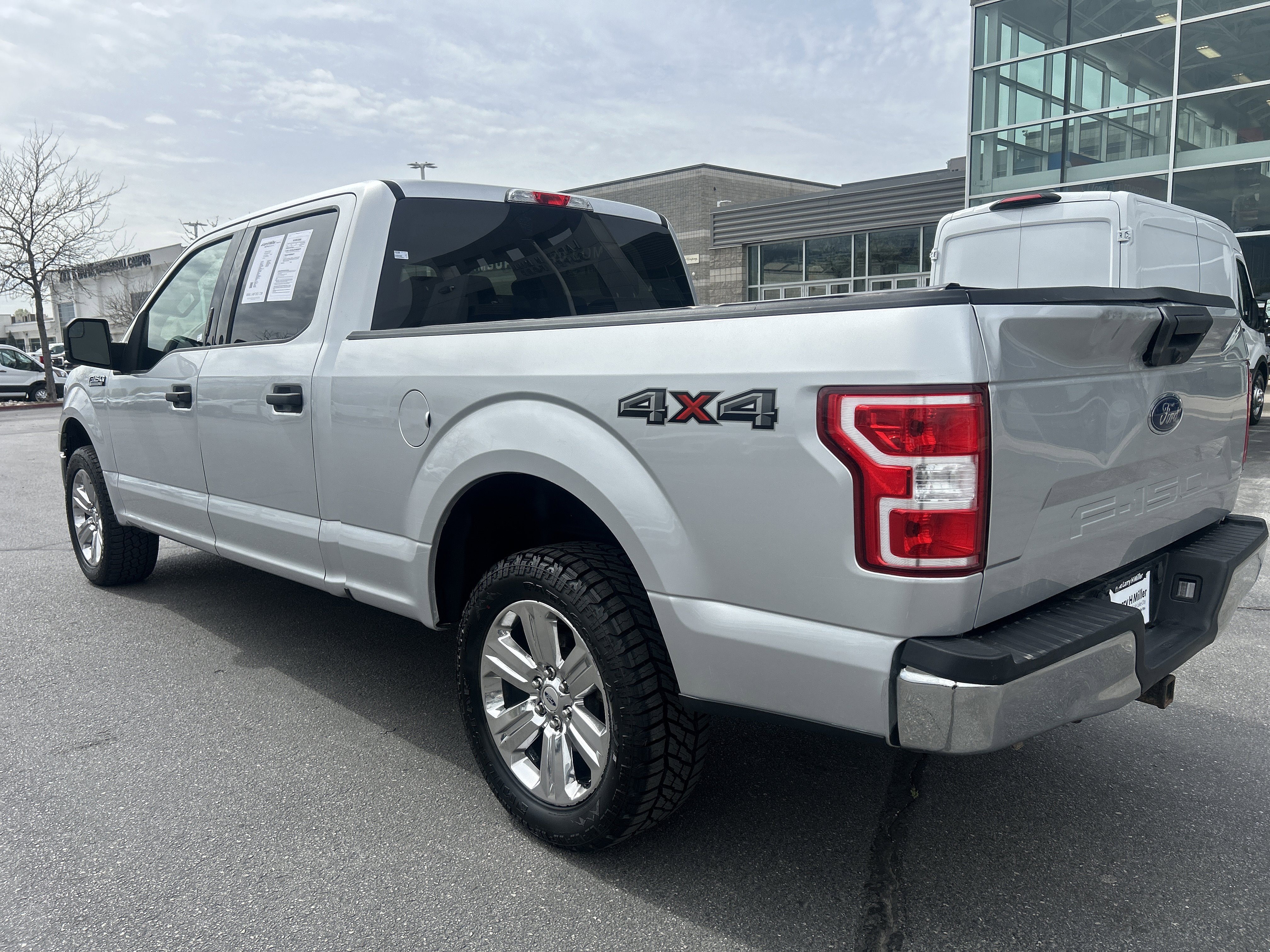 Used 2019 Ford F150 XLT w/ Trailer Tow Package image 3