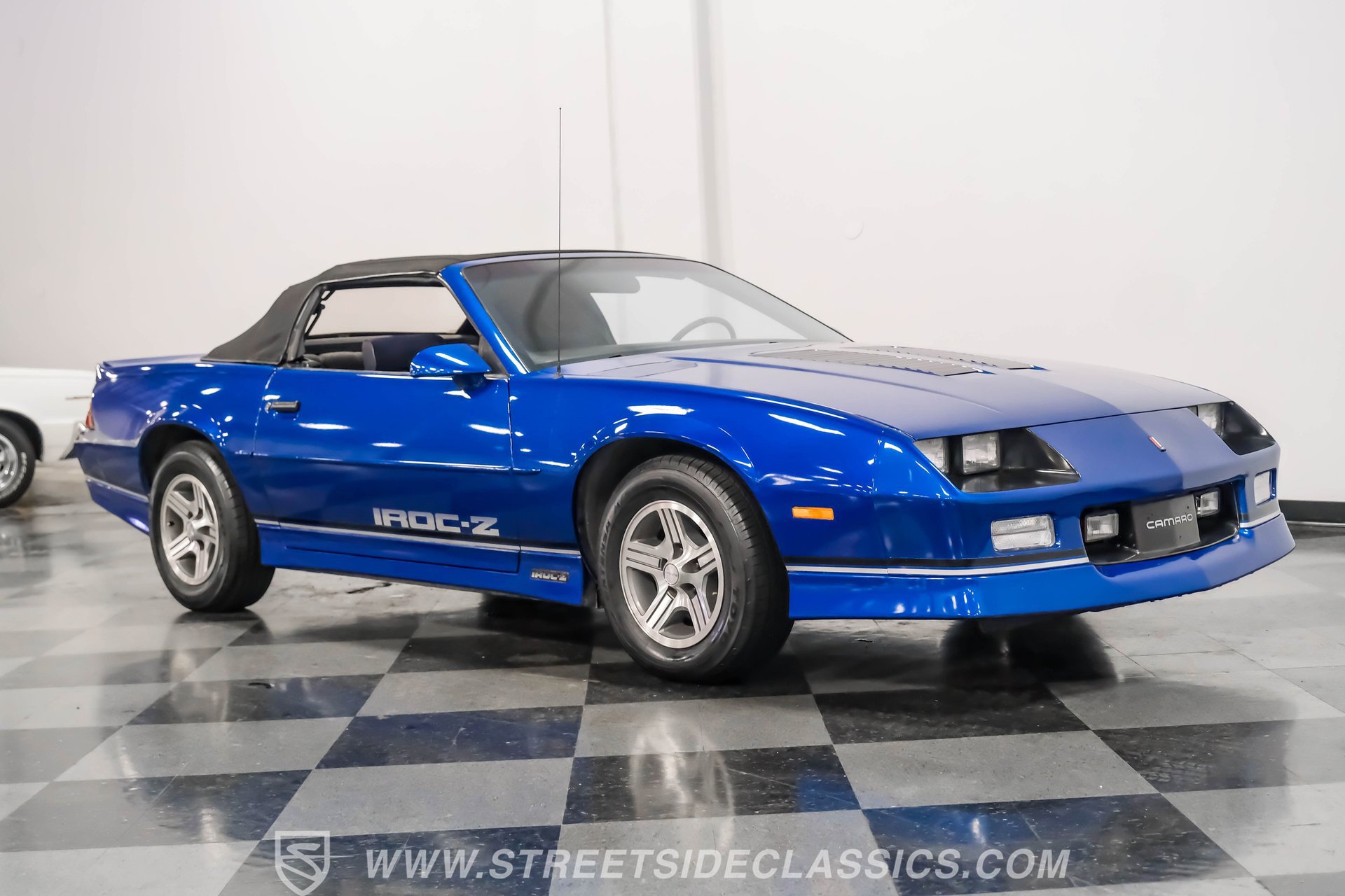 Used 1989 Chevrolet Camaro IROC-Z image 16