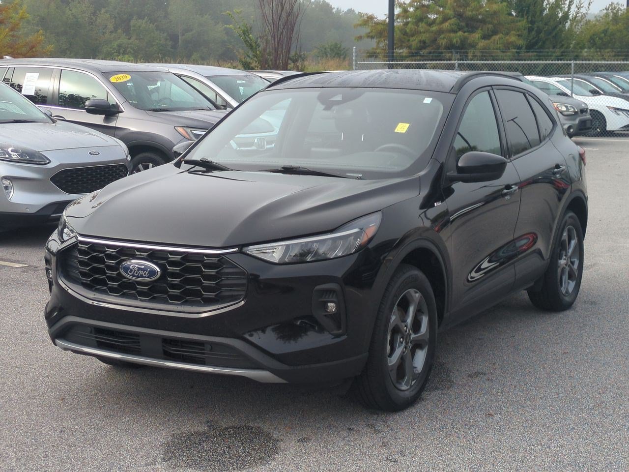 Used 2025 Ford Escape ST-Line Select AWD/4WD image 8