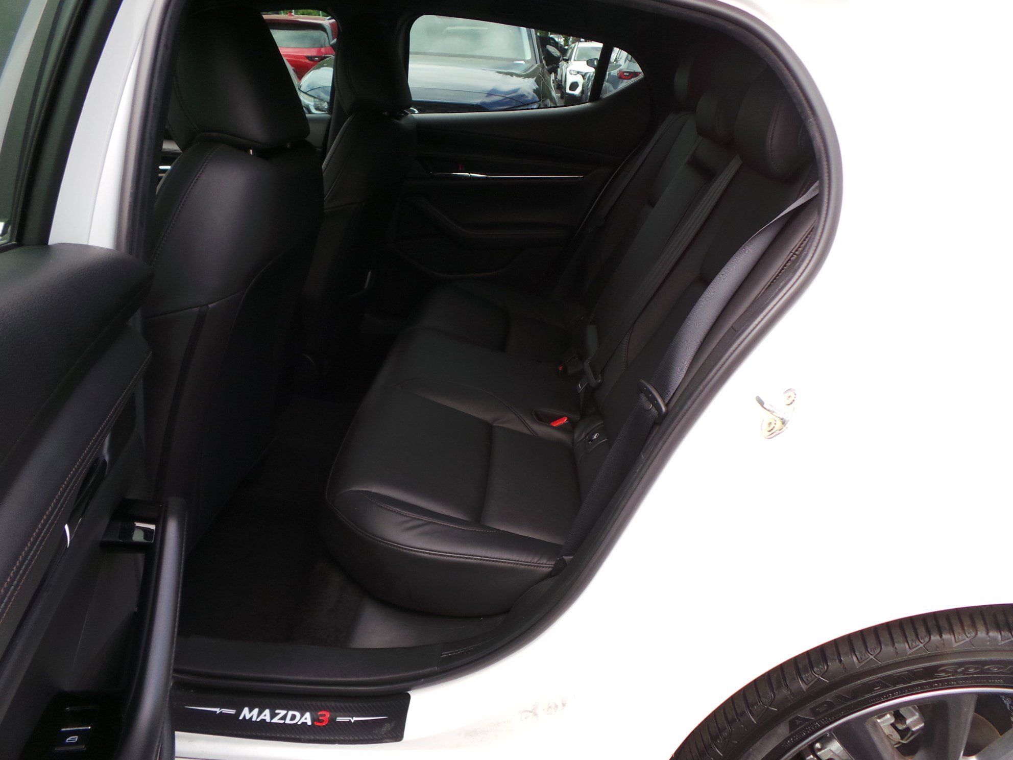 Used 2023 MAZDA MAZDA3 s FWD image 32