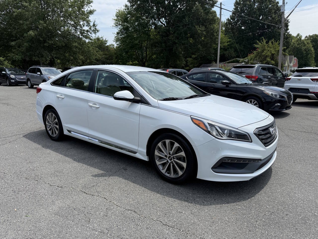 Used 2015 Hyundai Sonata Sport FWD image 4
