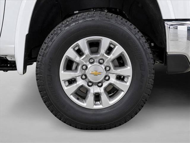 Used 2024 Chevrolet Silverado 2500 LT AWD/4WD image 15