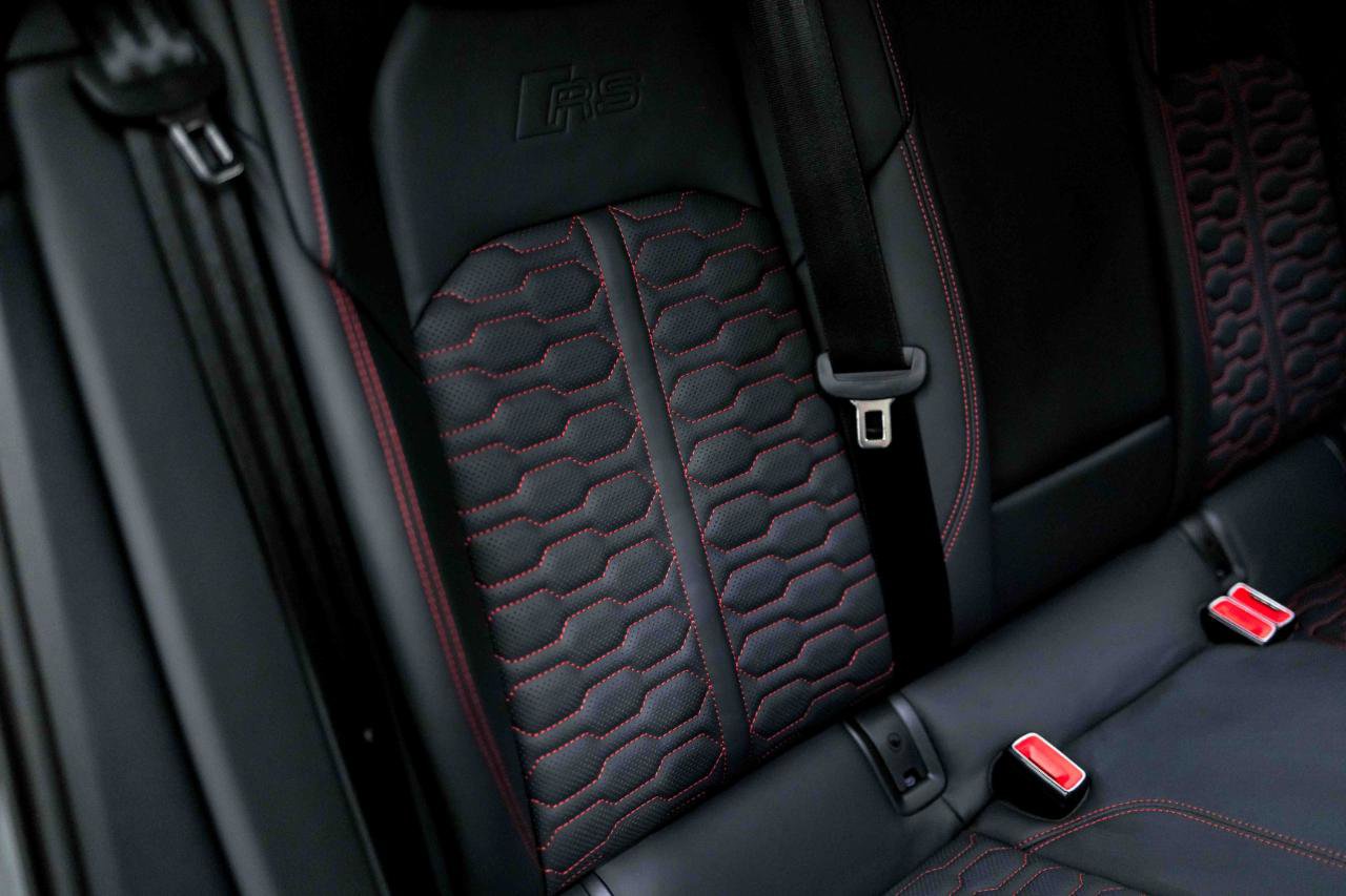 Used 2025 Audi RS 6 performance AWD/4WD image 82