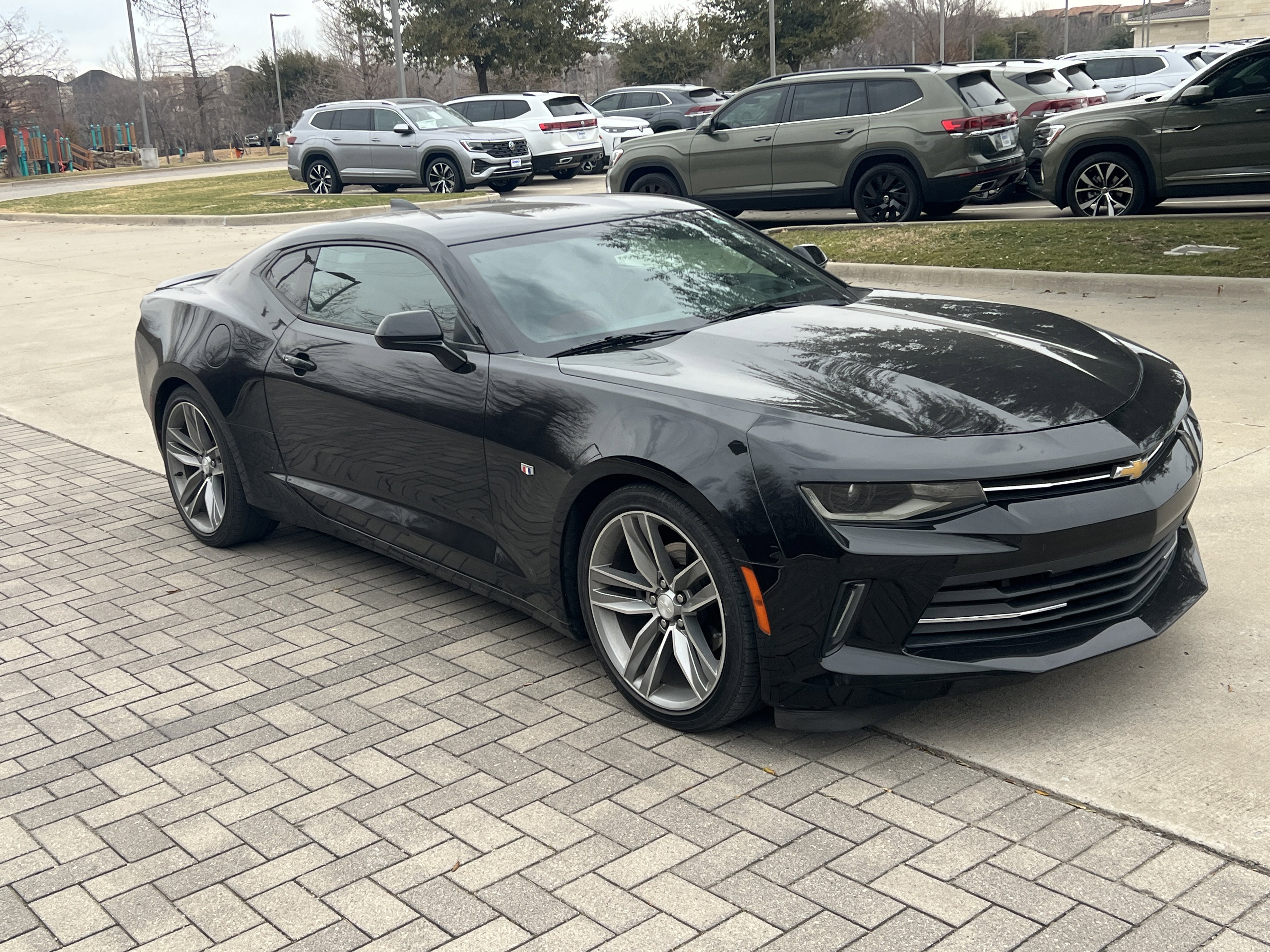 Used 2017 Chevrolet Camaro LT image 2