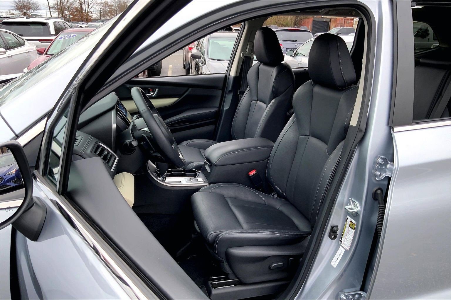 Certified 2022 Subaru Ascent Limited w/ Technology Package image 8