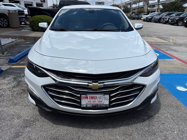 Used 2021 Chevrolet Malibu LS w/ Driver Confidence Package FWD image 2