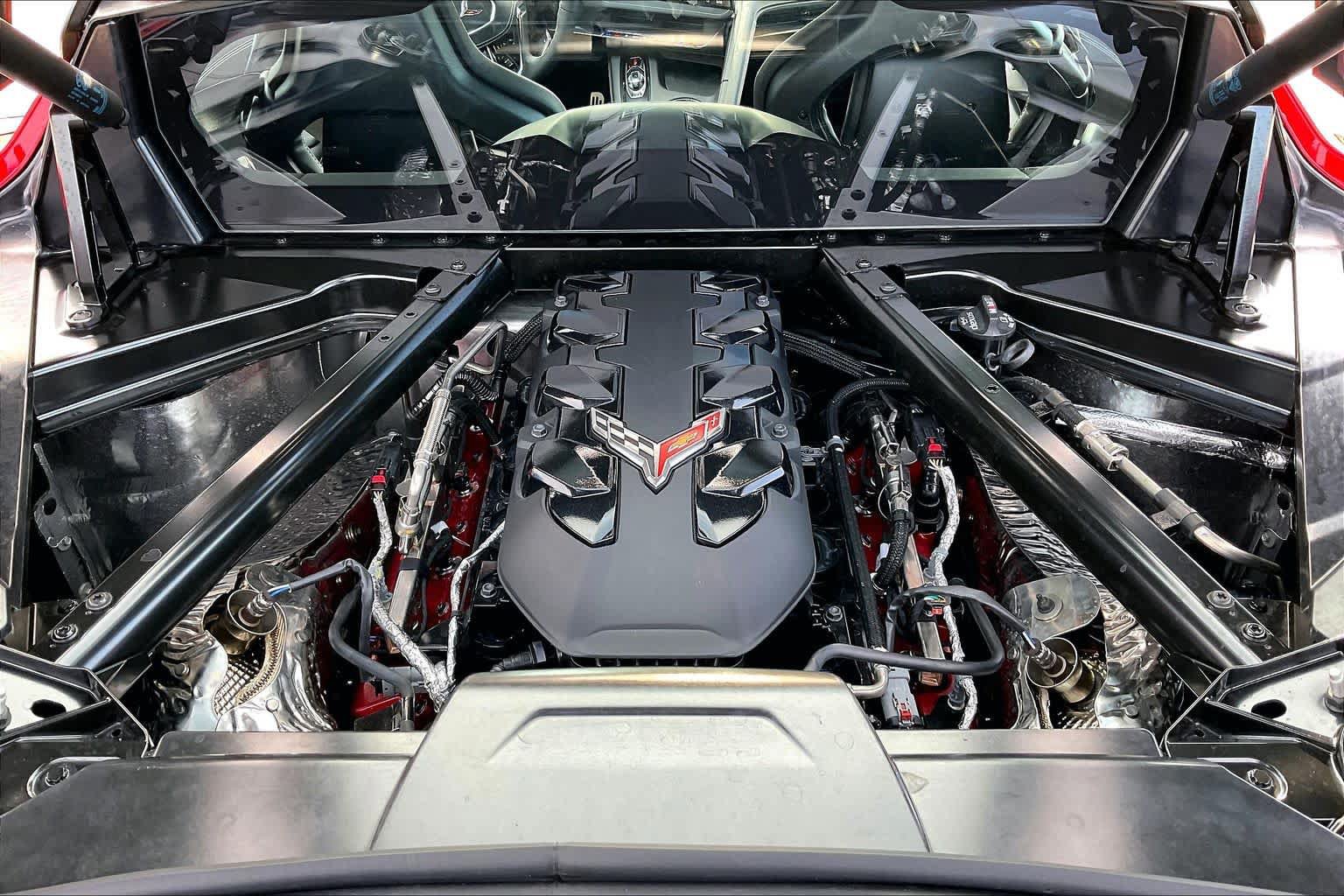 New 2027 Chevrolet Corvette Stingray Coupe w/ Stealth Interior Trim Package RWD image 15