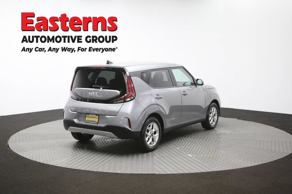 Used 2023 Kia Soul LX w/ Option Group 015 FWD image 40