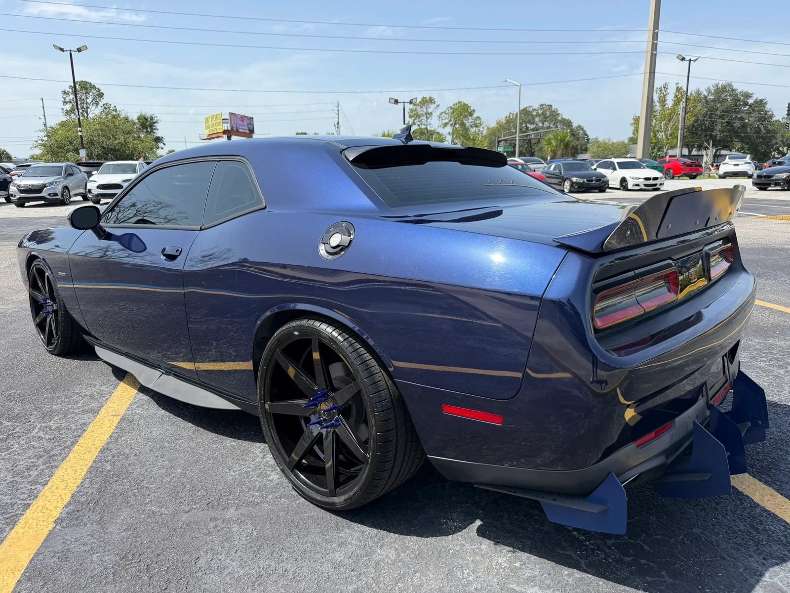Used 2016 Dodge Challenger R/T Plus RWD image 5