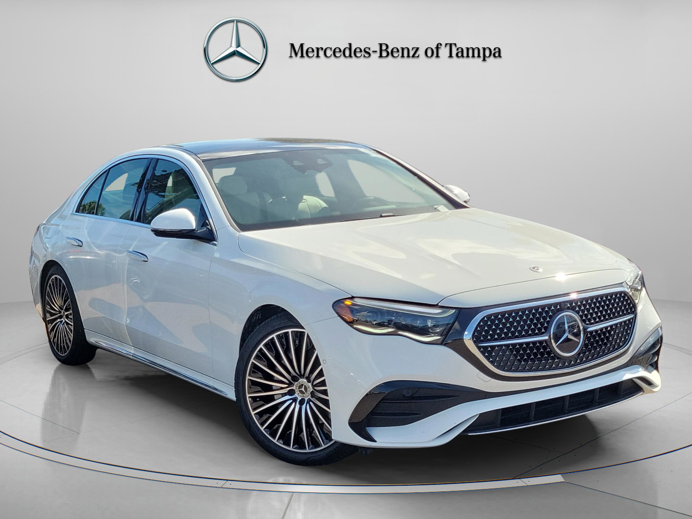 Certified 2025 Mercedes-Benz E 350 Sedan image 4