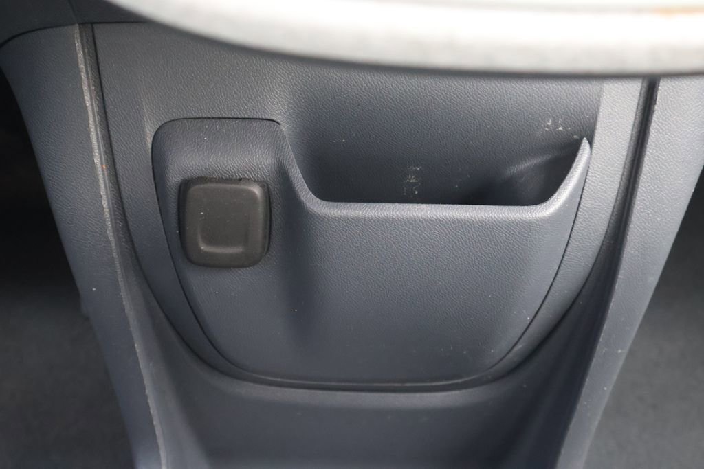 Used 2021 Chevrolet Bolt LT image 20