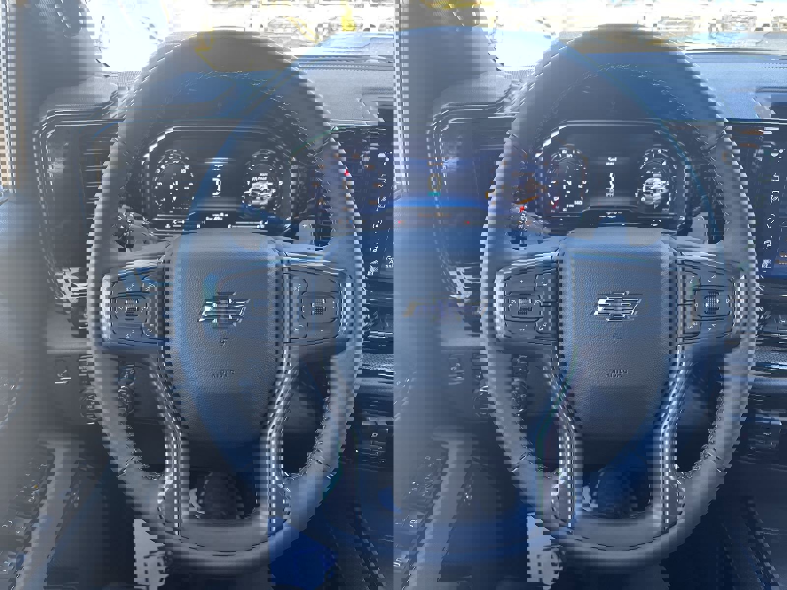 Used 2025 Chevrolet Silverado 1500 ZR2 w/ Technology Package image 17