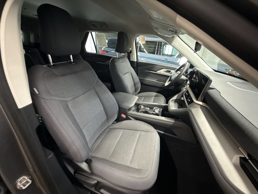 New 2026 Ford Explorer Active AWD/4WD image 26