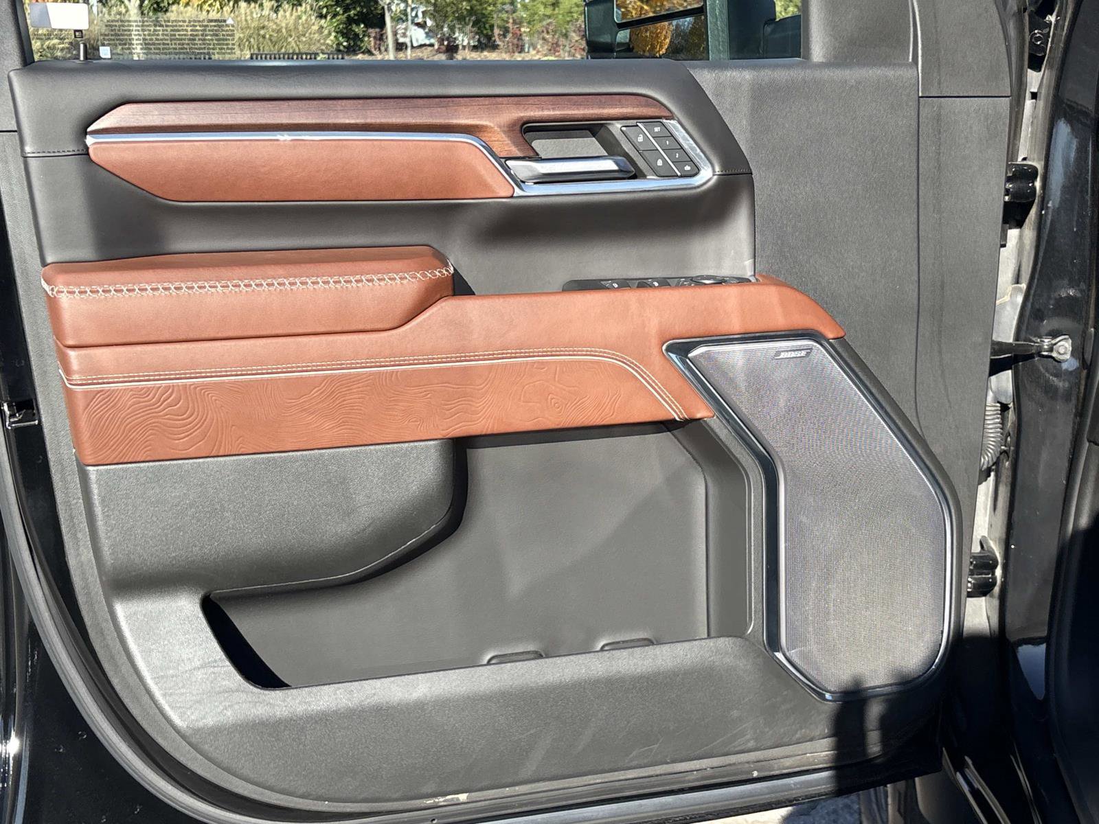 Certified 2024 GMC Sierra 2500 Denali Ultimate image 12