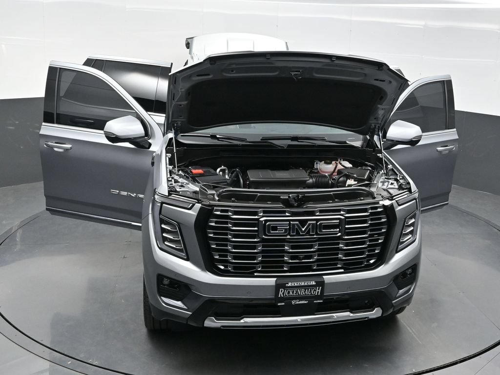 Used 2026 GMC Yukon Denali Ultimate w/ LPO, Floor Liner Package AWD/4WD image 47
