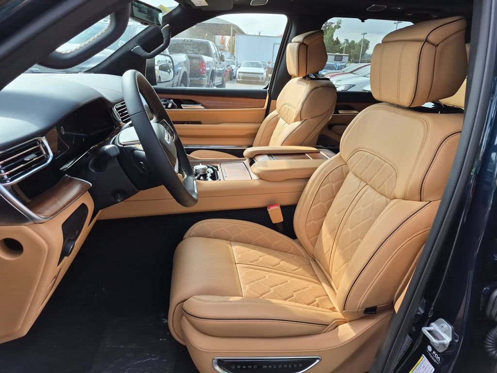 New 2026 Jeep Grand Wagoneer L Summit AWD/4WD image 12