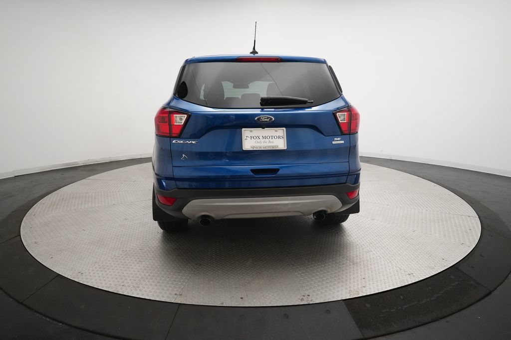 Used 2019 Ford Escape SE FWD image 25