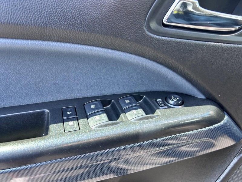 Used 2018 Chevrolet Colorado Z71 image 18