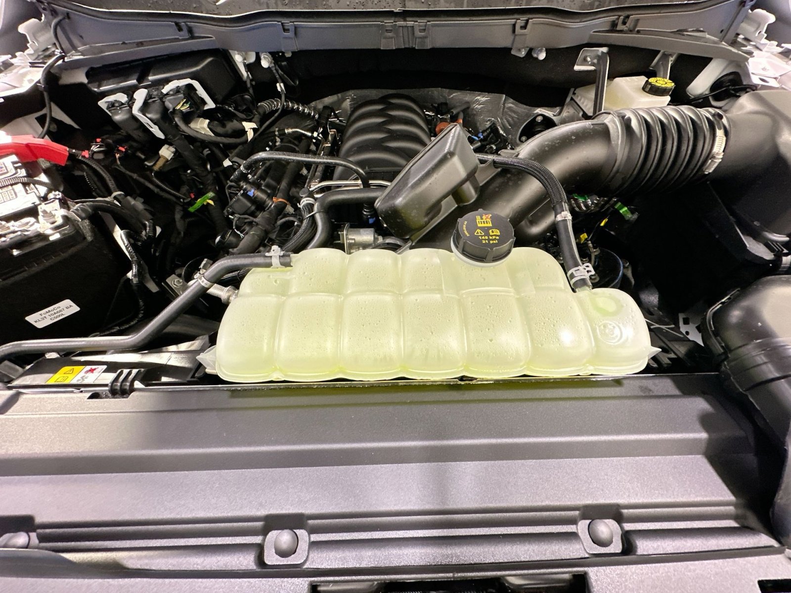 New 2026 Ford F150 XLT w/ Equipment Group 302A MID image 39