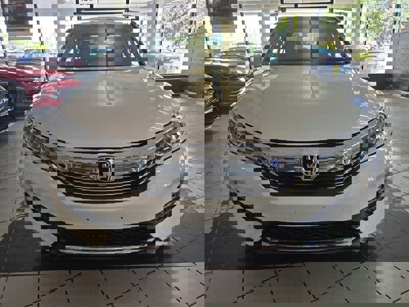 Used 2016 Honda Accord EX image 2