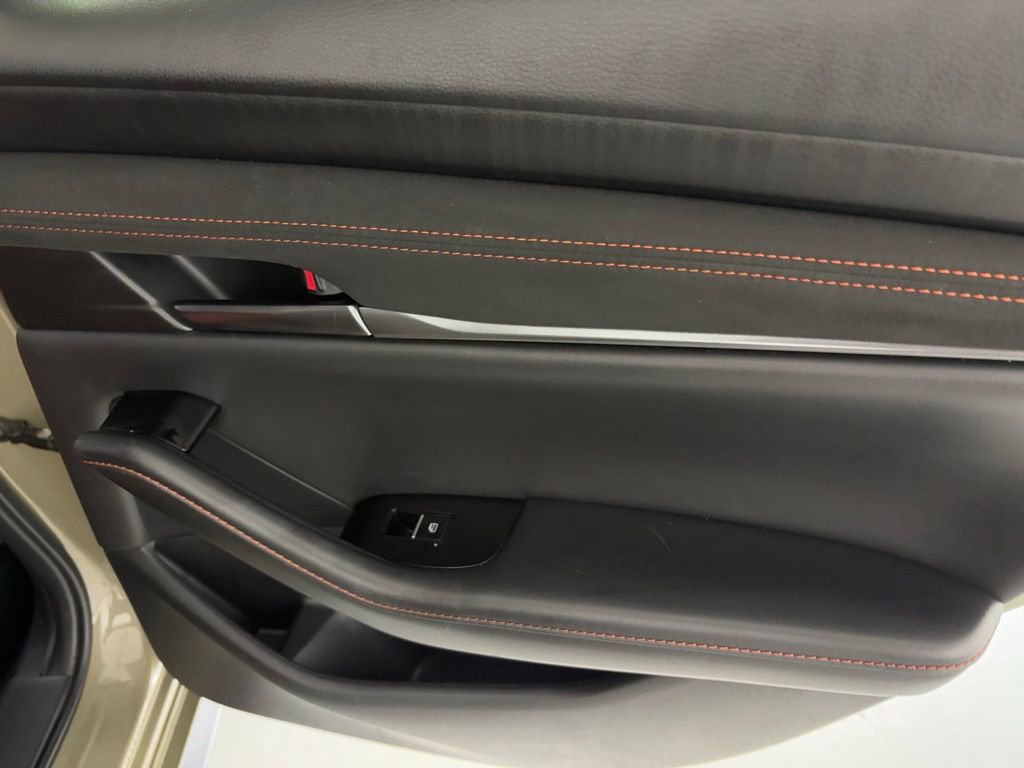 Used 2024 MAZDA MAZDA3 s image 38