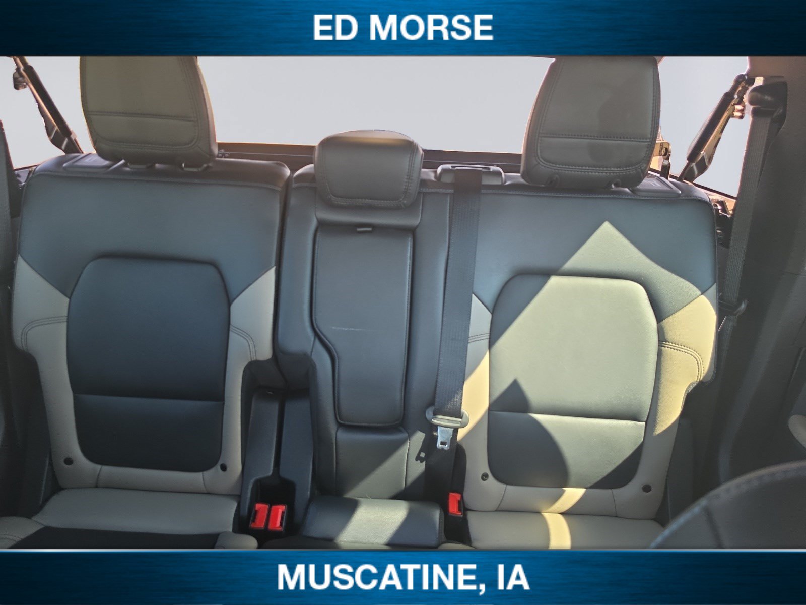 Used 2023 Ford Bronco Wildtrak AWD/4WD image 13