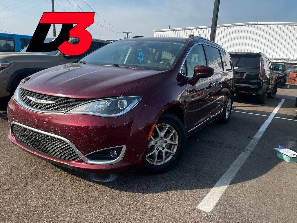 Used 2020 Chrysler Pacifica Touring-L image 1