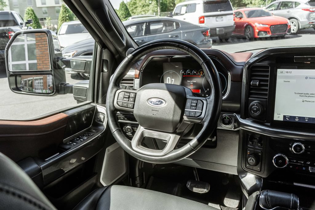 Used 2022 Ford F150 Lariat w/ Equipment Group 502A High AWD/4WD image 14