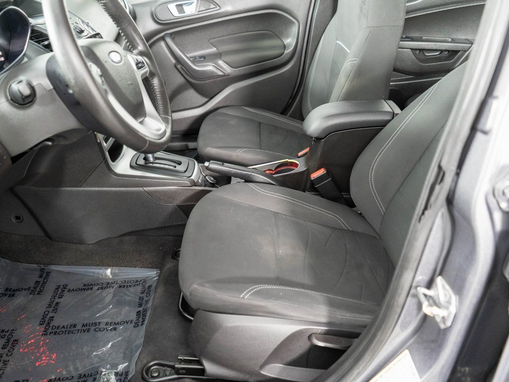 Used 2014 Ford Fiesta SE w/ SE Fuel Economy Package image 10