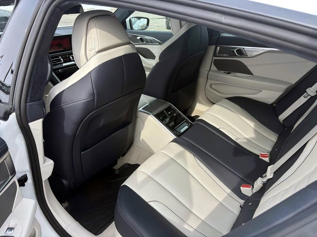 Used 2022 BMW M850i Gran Coupe xDrive image 27