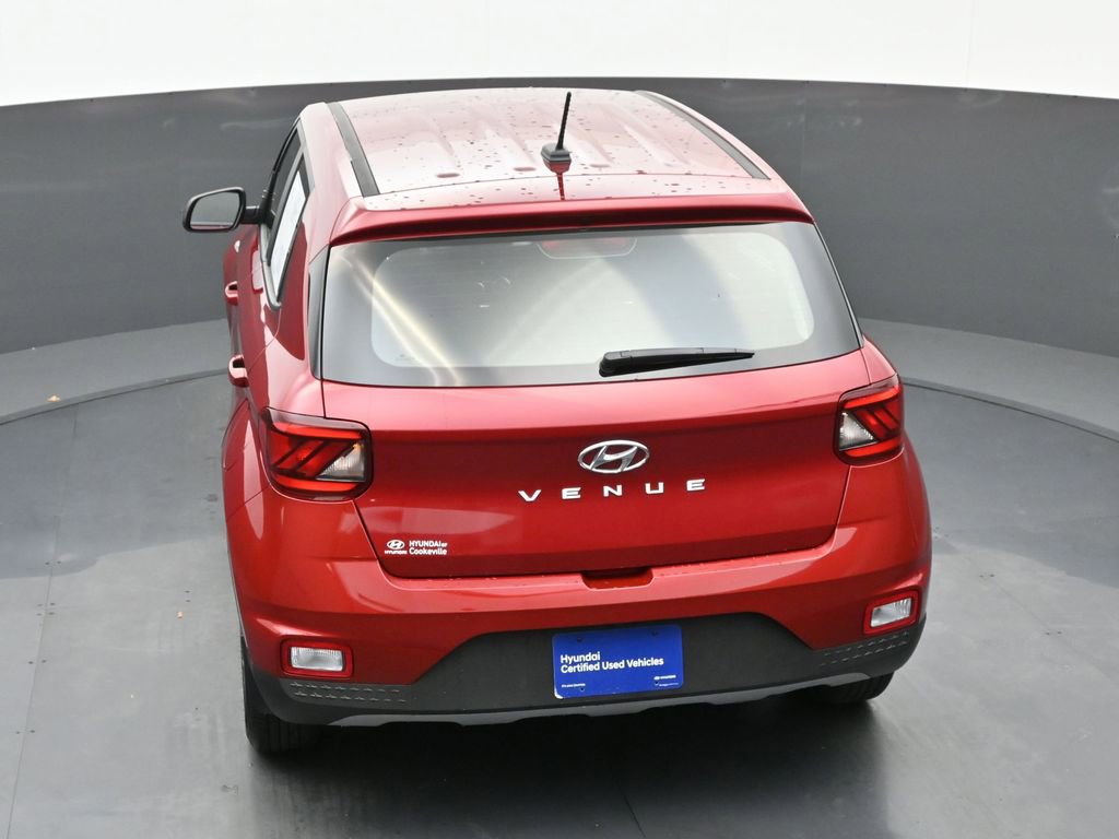 Certified 2025 Hyundai Venue SE image 28