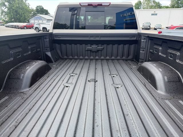 New 2026 Chevrolet Silverado 2500 ZR2 w/ ZR2 Bison Edition AWD/4WD image 8