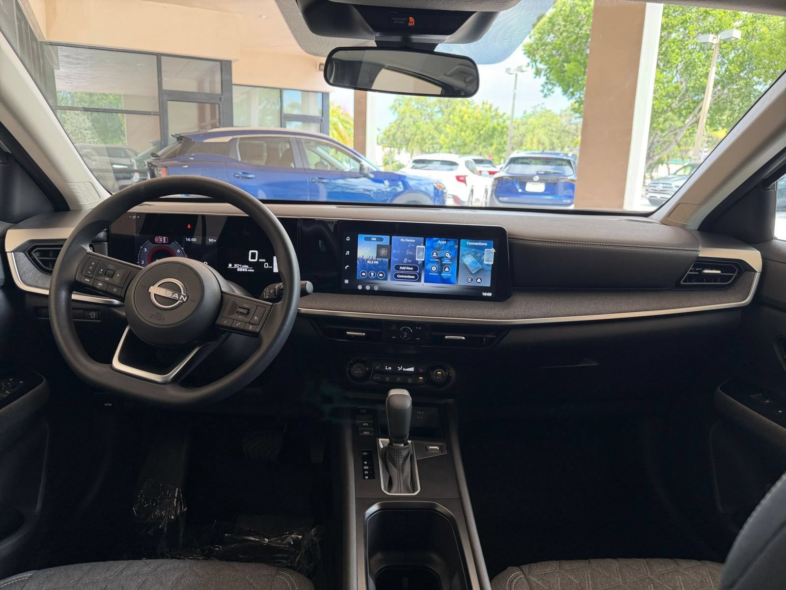 Used 2026 Nissan Kicks SV w/ Cold Weather Package FWD image 28