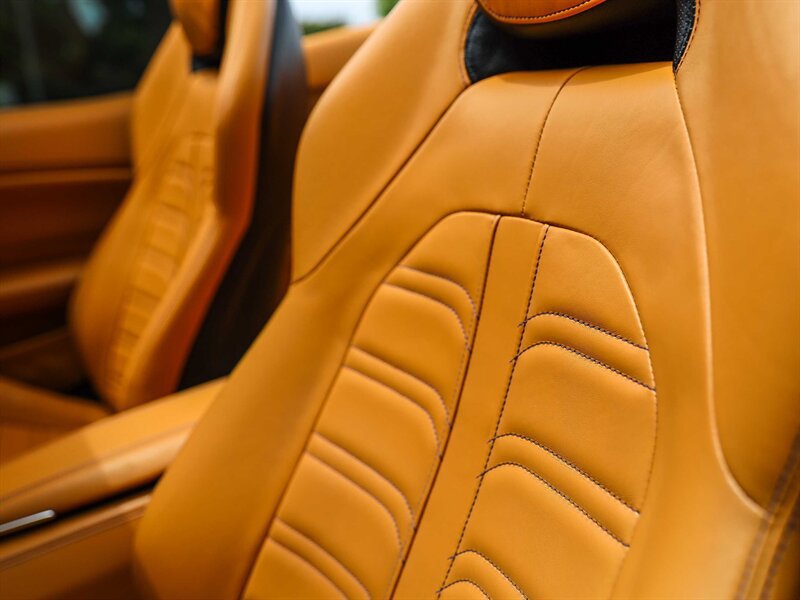 Used 2016 Ferrari California T RWD image 33