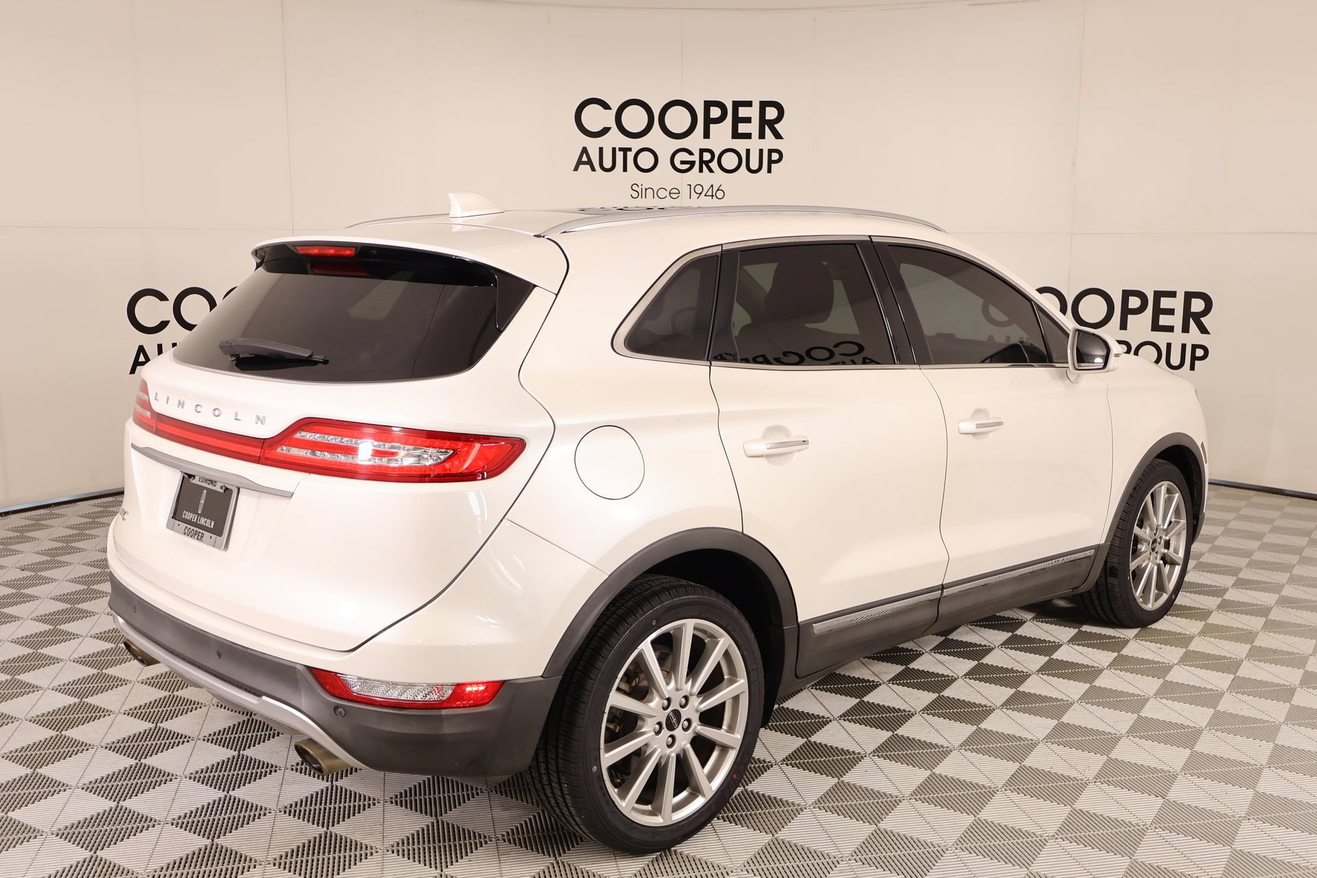 Used 2019 Lincoln MKC Reserve w/ MKC Climate Package FWD image 21