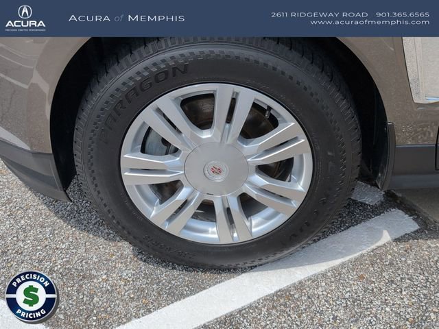 Used 2014 Cadillac SRX Luxury w/ Driver Awareness Package FWD image 12