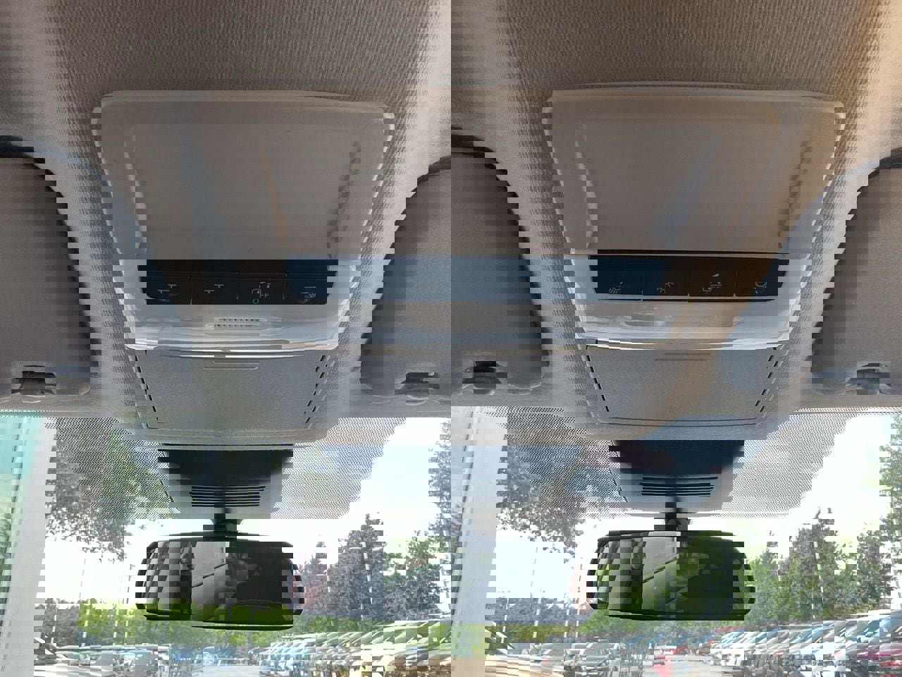 Used 2025 Nissan Sentra S FWD image 14