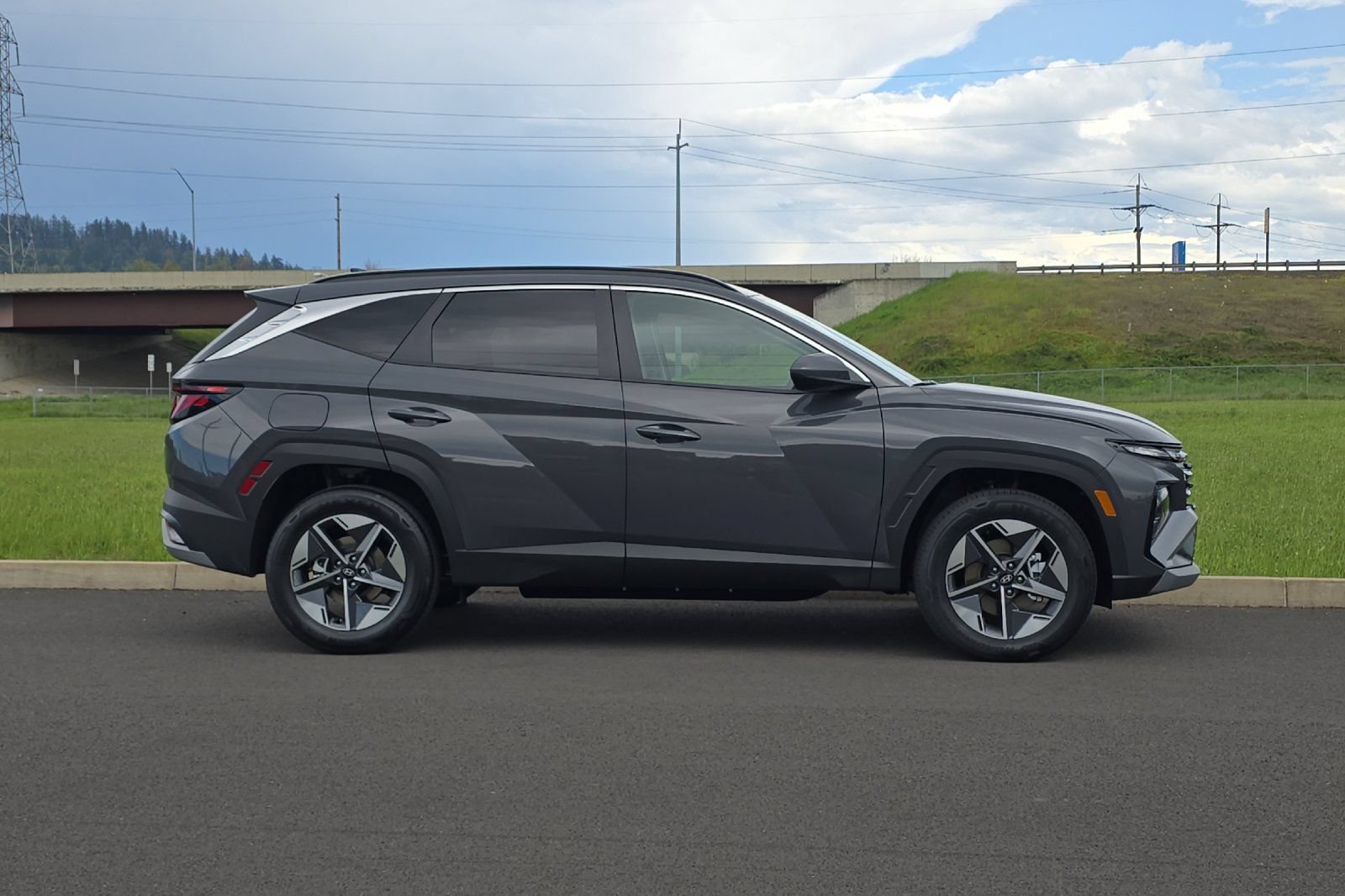 New 2026 Hyundai Tucson SEL AWD/4WD image 2