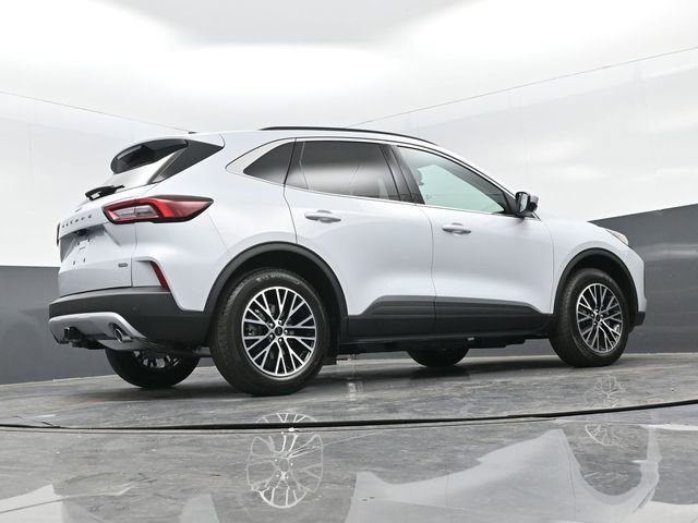 New 2025 Ford Escape SE w/ PHEV Premium Package image 23