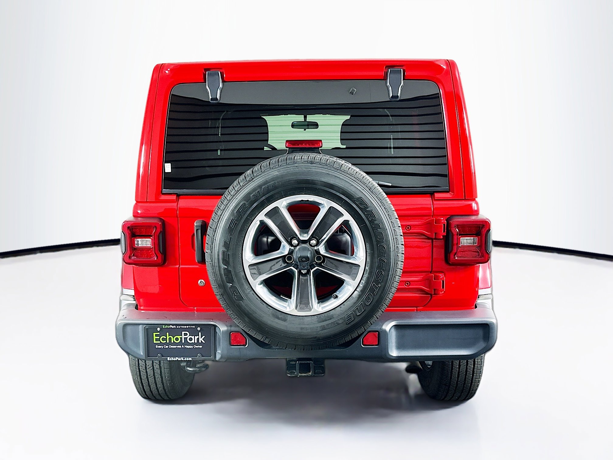 Used 2019 Jeep Wrangler Unlimited Sahara w/ LED Lighting Group image 7