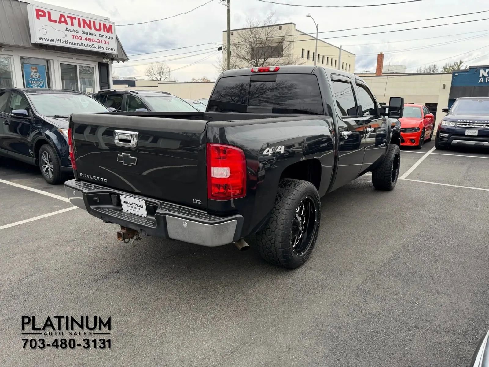 Used 2010 Chevrolet Silverado 1500 LTZ w/ Convenience Package image 5