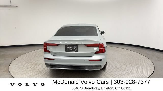 Certified 2024 Volvo S60 T8 Ultimate AWD/4WD image 3