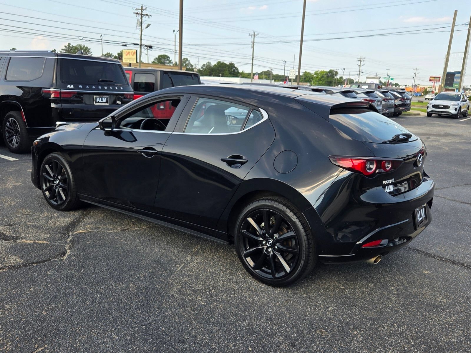 Used 2024 MAZDA MAZDA3 s FWD image 9