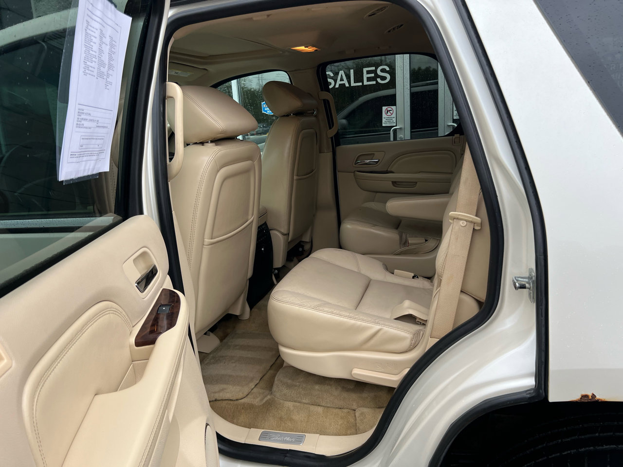 Used 2007 Cadillac Escalade AWD image 14