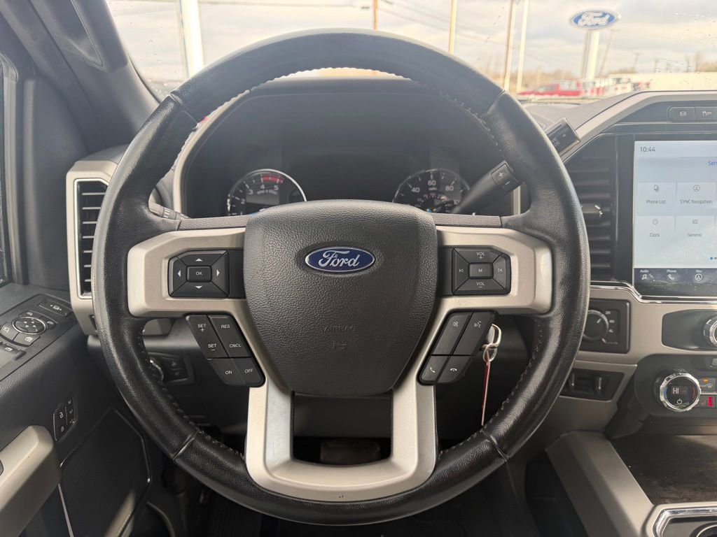 Used 2022 Ford F250 Lariat w/ Black Appearance Package image 22