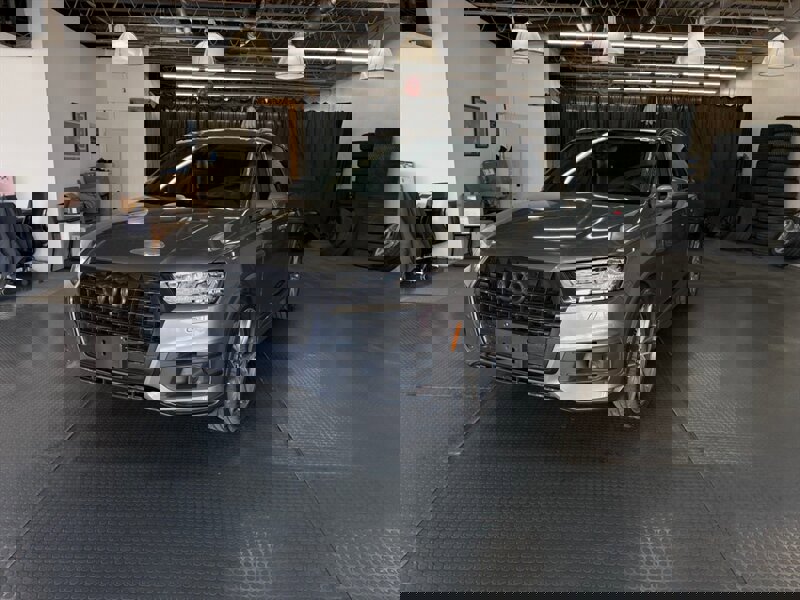 Used 2018 Audi Q7 3.0T Prestige image 5